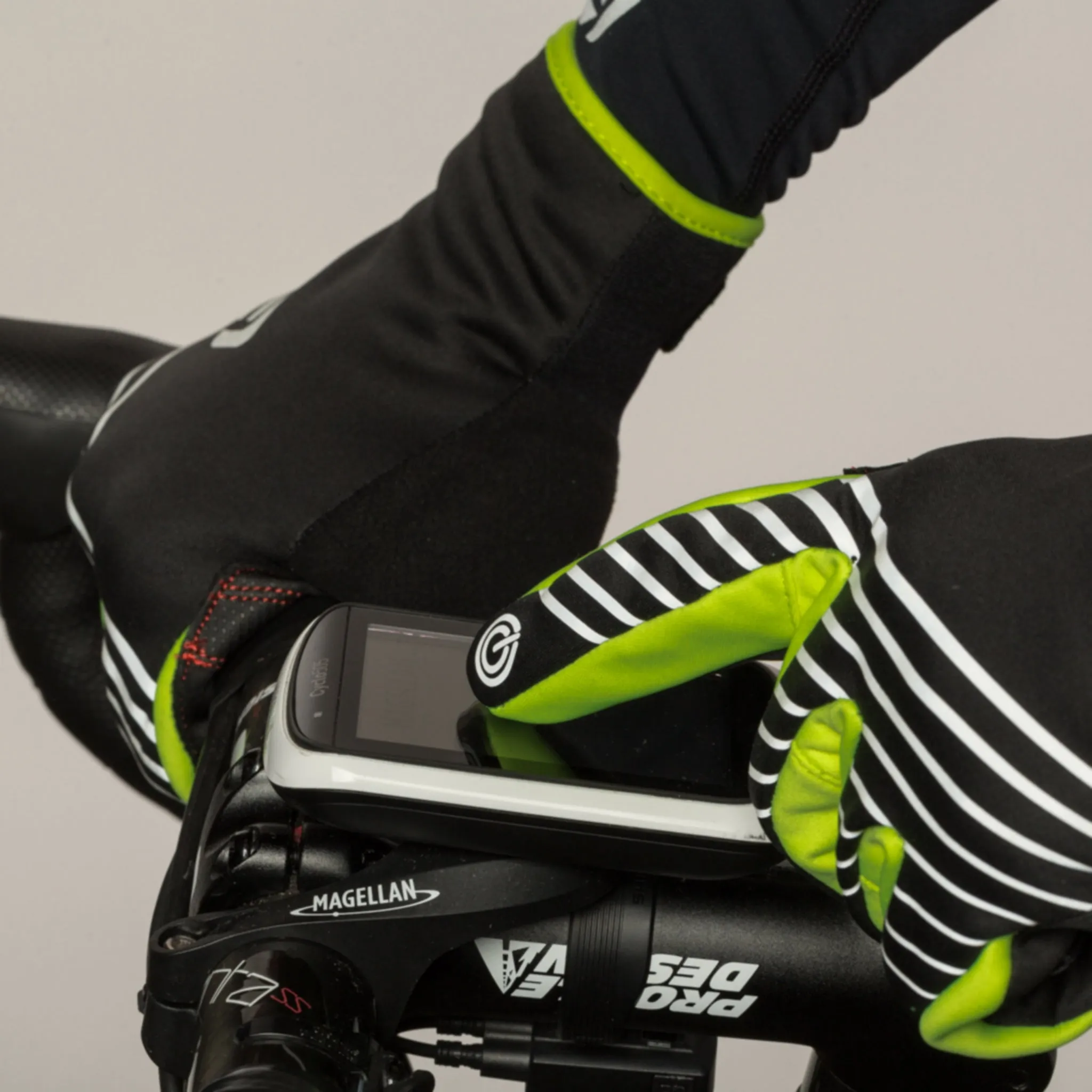 Bellwether Windstorm Winter Glove Hi-Vis Black/Yellow