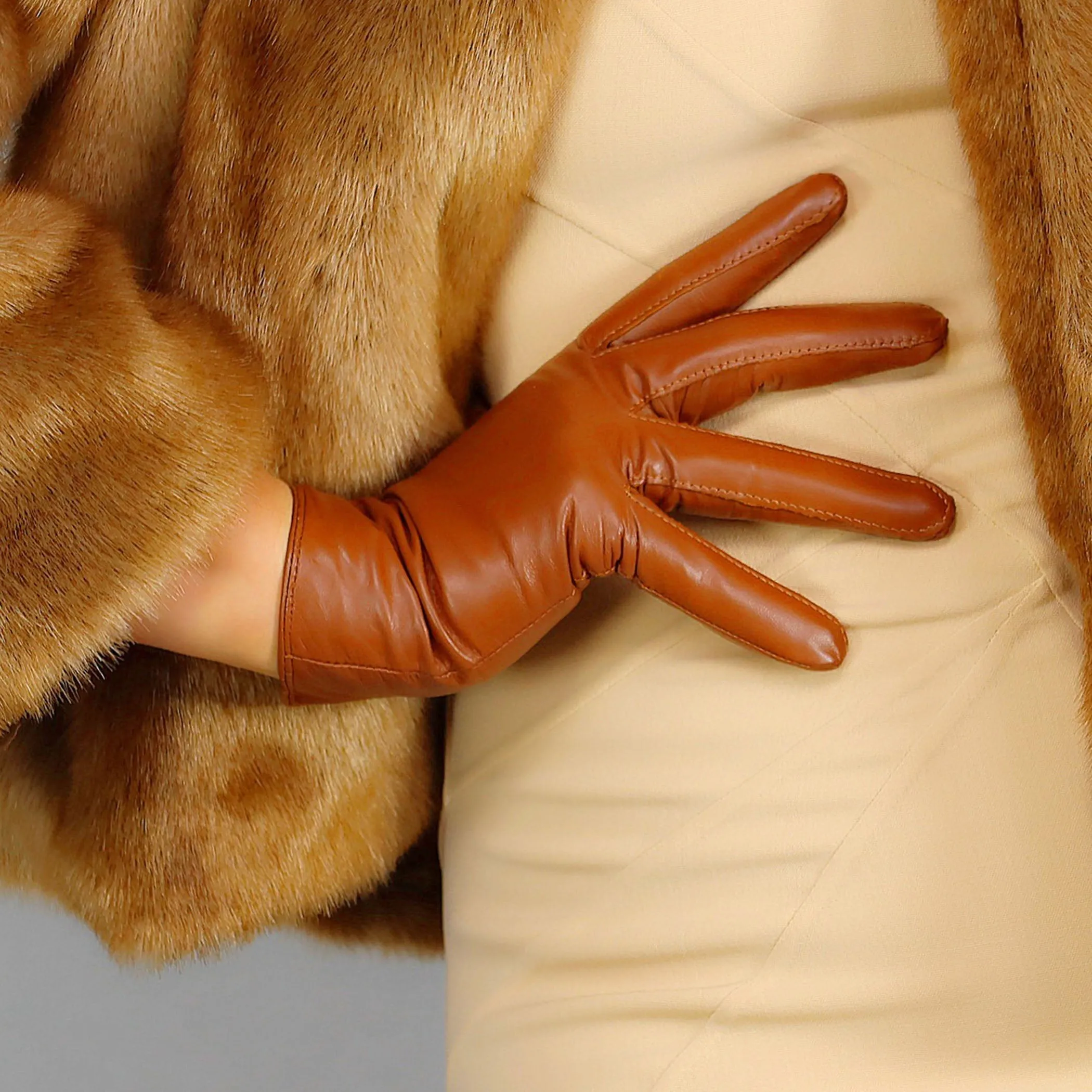 Brown GENUINE LEATHER short gloves