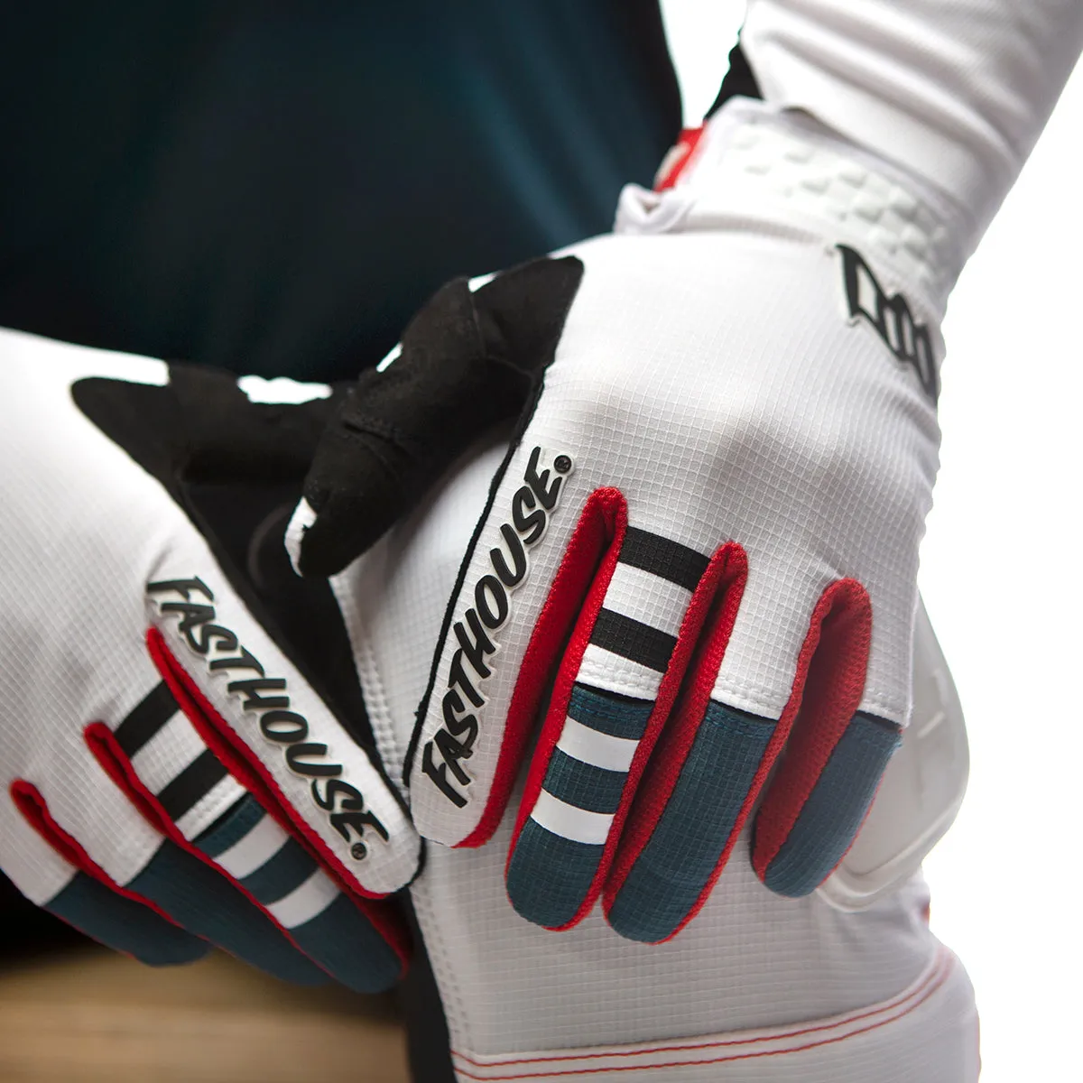 Elrod Astre Youth Glove - White/Slate