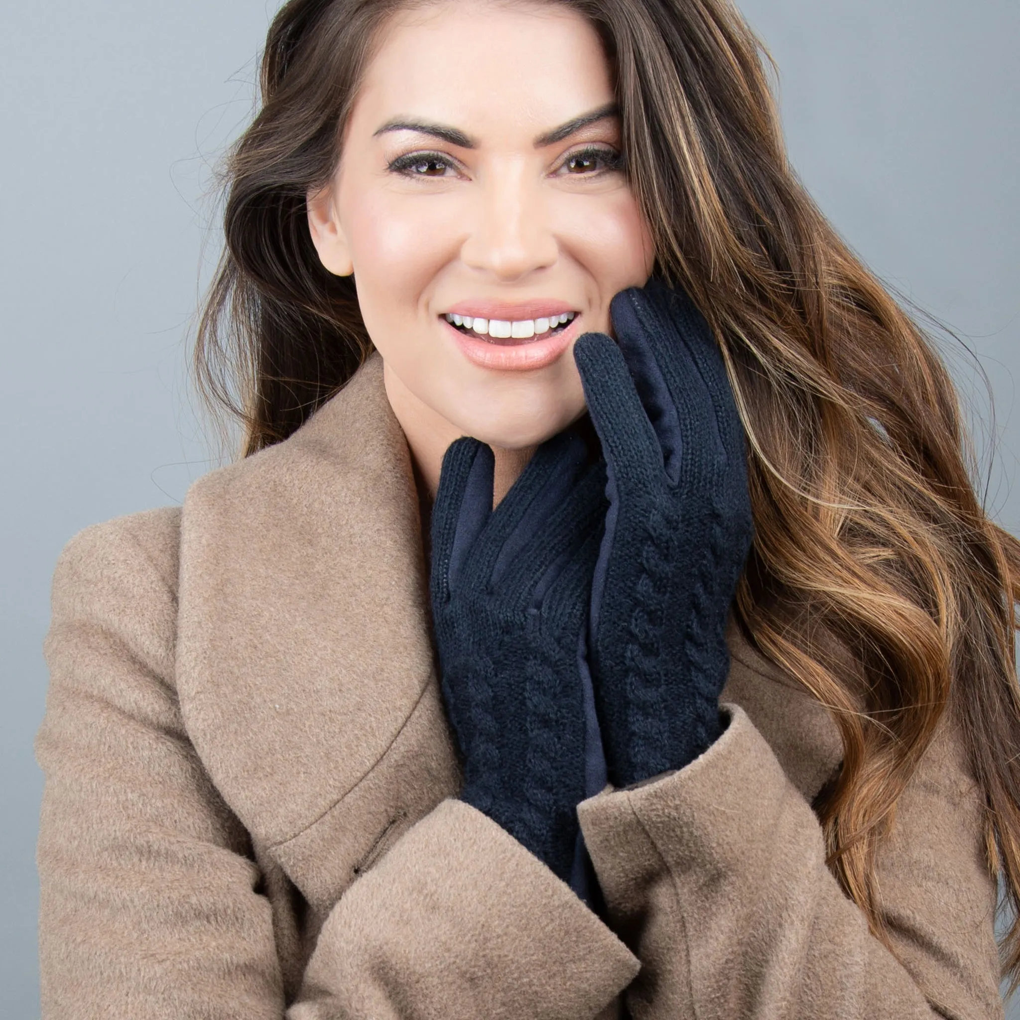 Everly Cable Knit Gloves