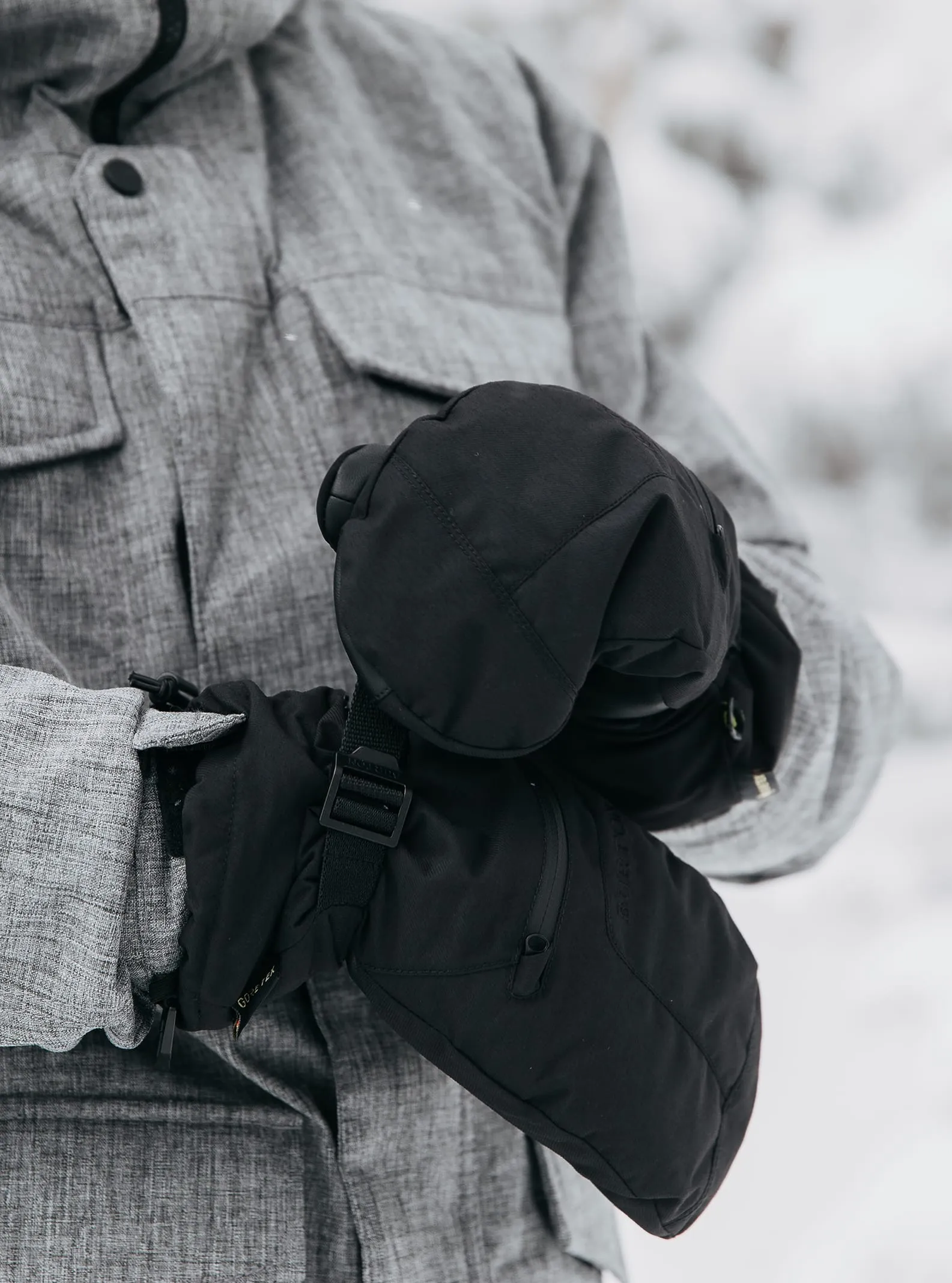 GORE-TEX Snowboard Mitten 2022