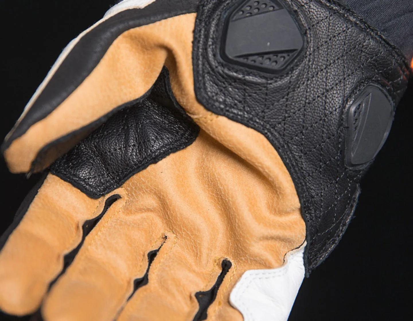 Icon Hypersport Short Gloves - White