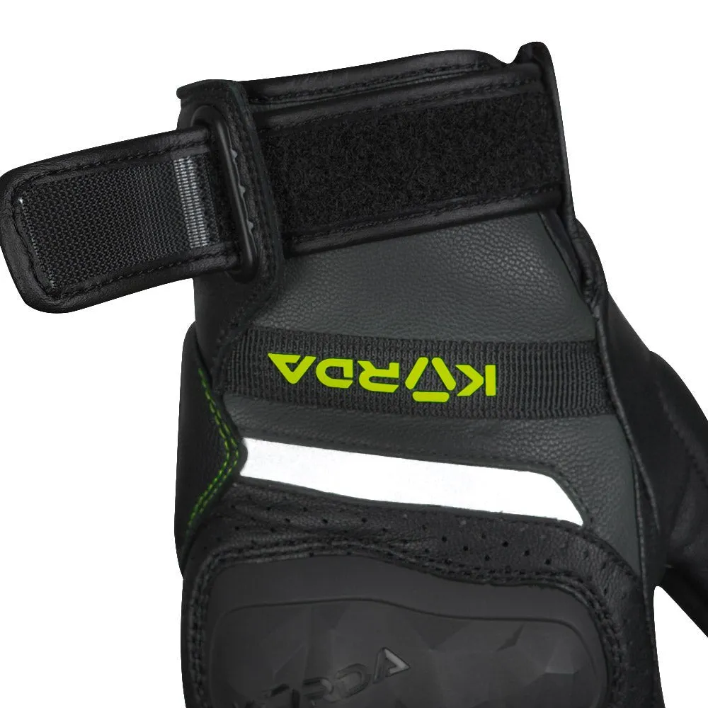 Korda guard semi gauntlet gloves