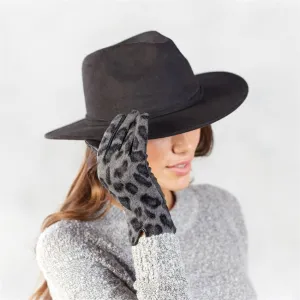 Leopard Gloves