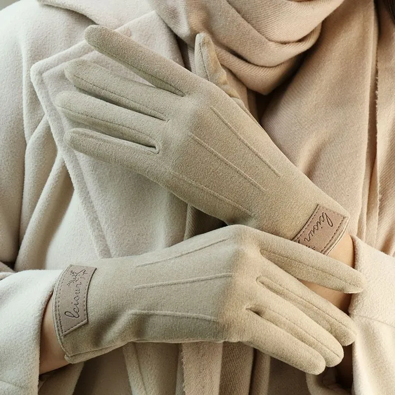New cashmere gloves. Ins style, fashionable and versatile. Warm gloves with elk leather label. Touchscreen available. Warm gloves for outdoor cycling.C-240919-4
