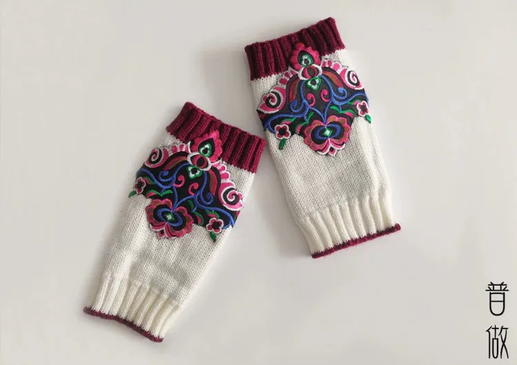 New Chinese Style Ethnic Embroidered Gloves, Woolen Half-Finger Gloves for Women, Winter Warmth, Touchscreen-Compatible, Vintage Wrist and Hand Guard, Embroidery