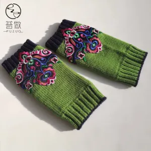 New Chinese Style Ethnic Embroidered Gloves, Woolen Half-Finger Gloves for Women, Winter Warmth, Touchscreen-Compatible, Vintage Wrist and Hand Guard, Embroidery