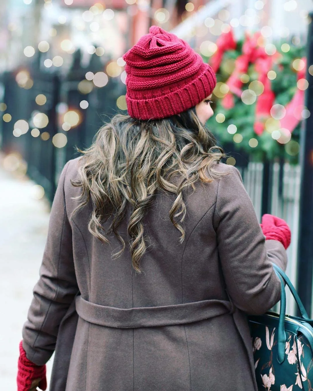 Oversized Beanie & Gloves Matching Set