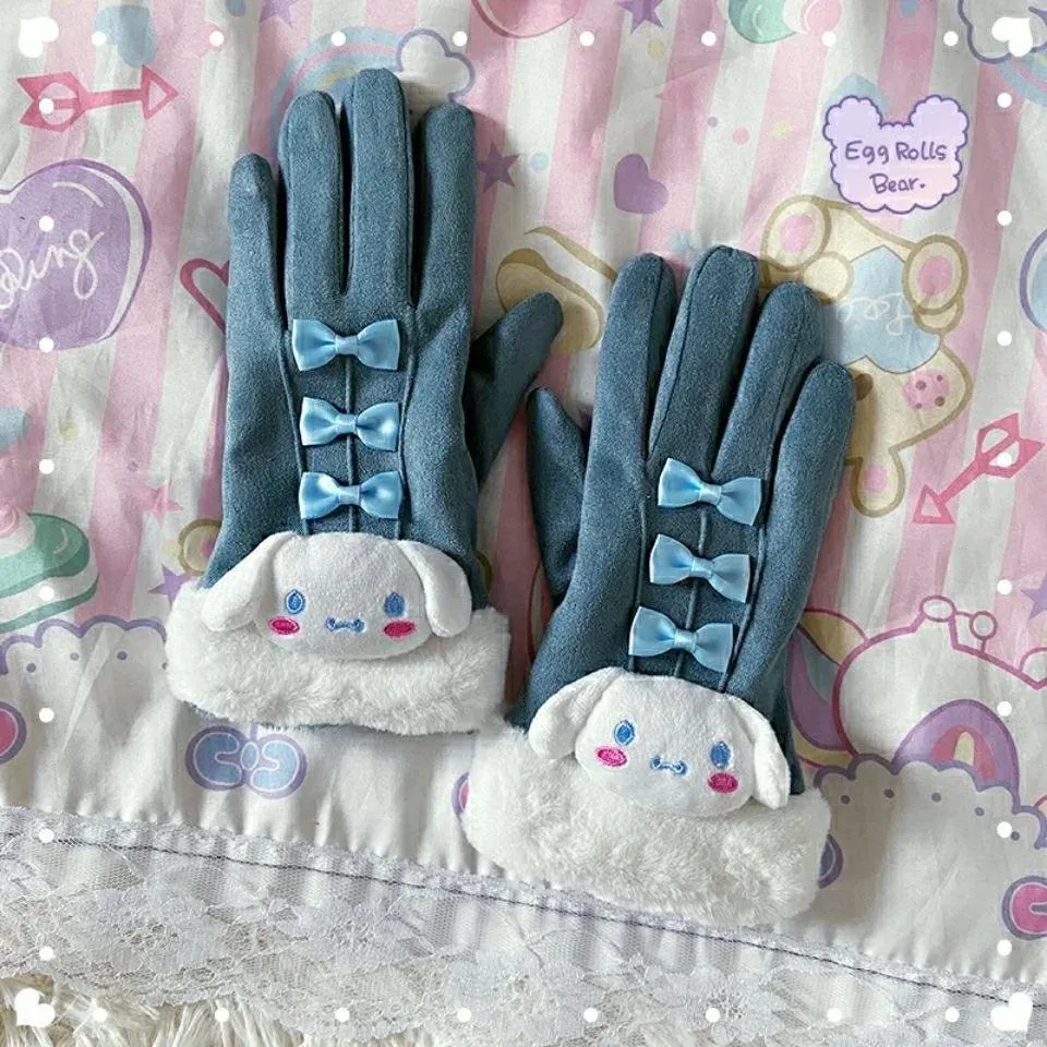 Sanrio Leatherette Touchscreen Gloves
