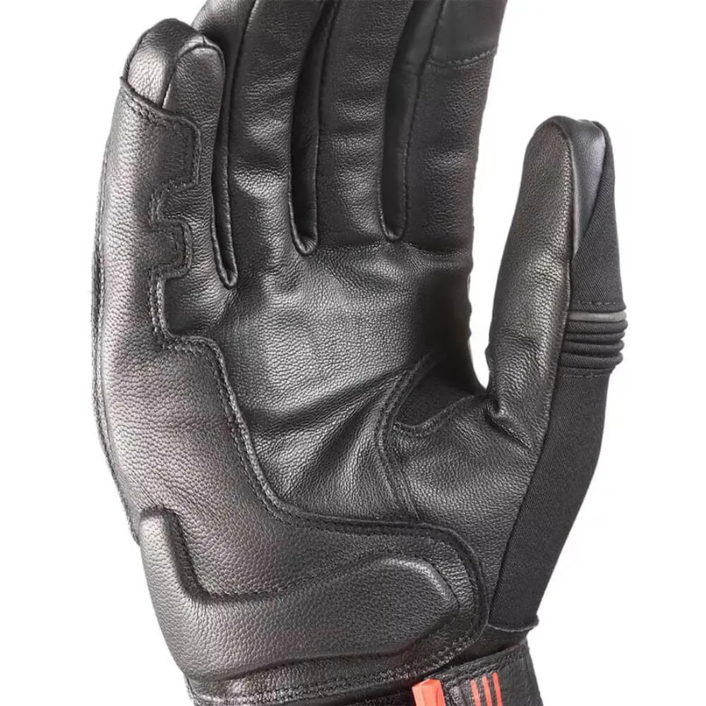 Triumph Pinnock Gloves