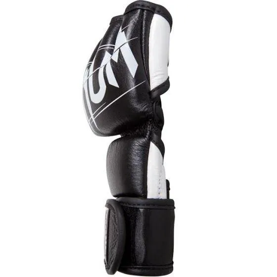 VENUM UNDISPUTED 2.0 MMA GLOVES NAPPA LEATHER