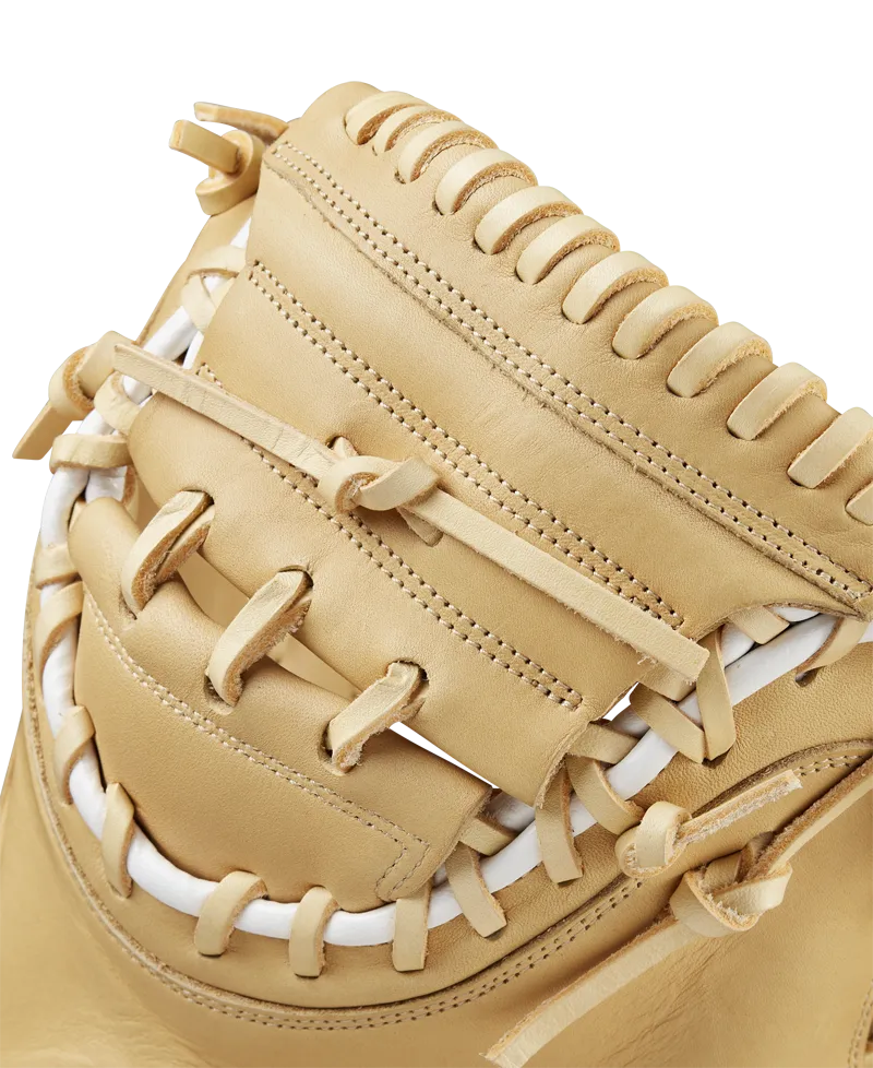 Wilson A1000 CM33 33" Baseball Catcher's Mitt: WBW10258933