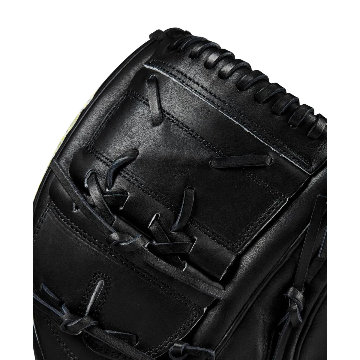Wilson A2000 B2 12" Baseball Glove: WBW10208012
