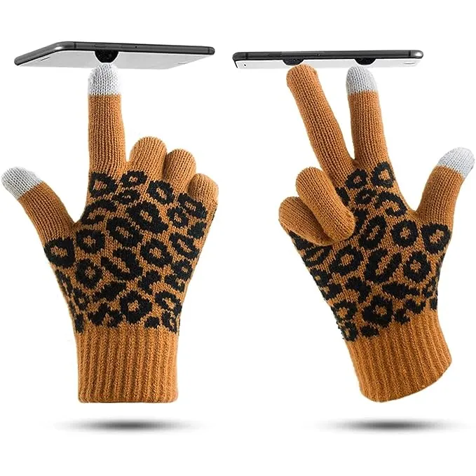 Winter Gloves - Touchscreen Compatible Texting gloves, Warm & Cozy, Leopard Print, Unisex Design - Stylish Fashion Gloves for Snow Cold Weather