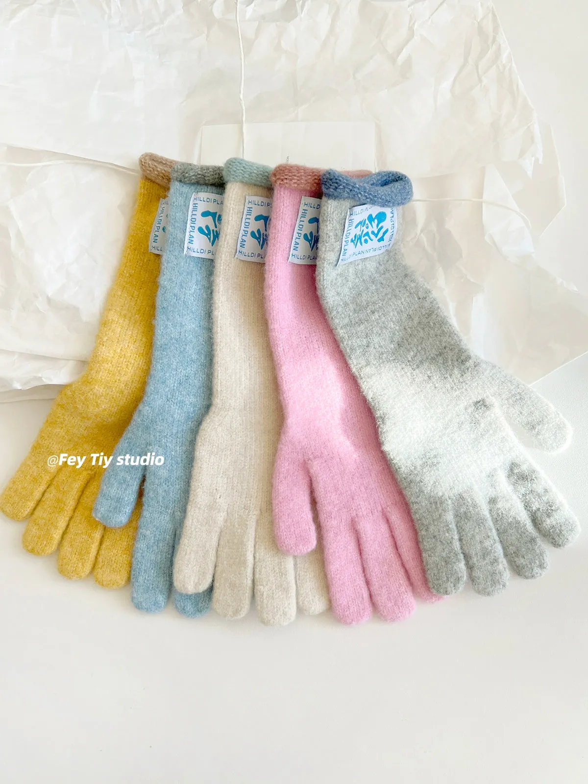 Wool Contrast Extended Touchscreen Gloves